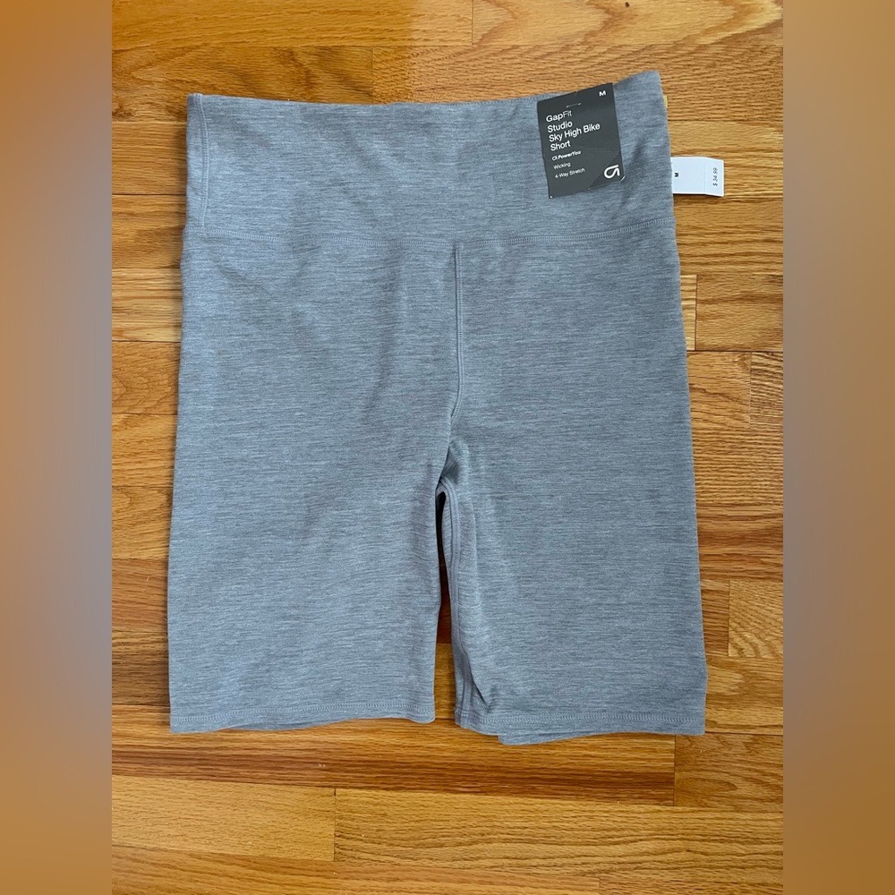 GAP Studio Sky High Gray Bike Shorts - NWT!